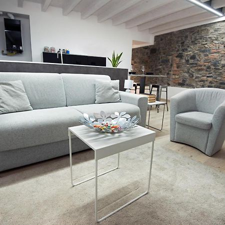 Larius Apartment Côme Esterno foto