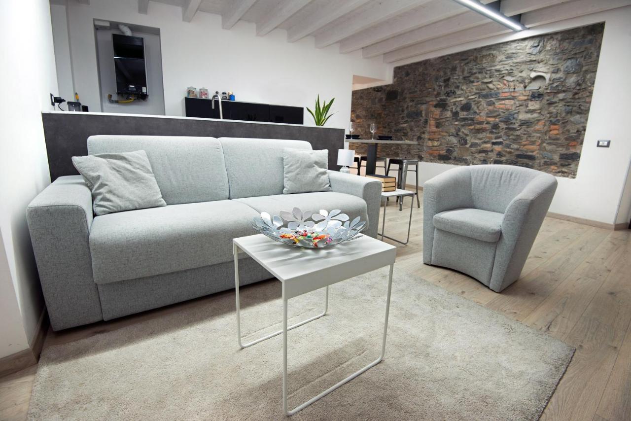 Larius Apartment Côme Esterno foto