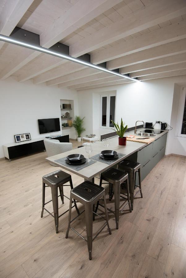 Larius Apartment Côme Esterno foto
